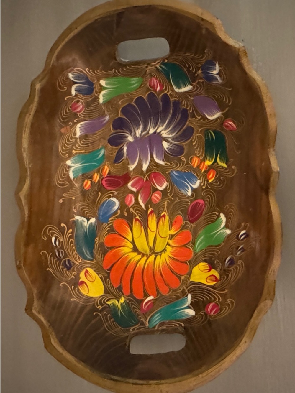 Beautifully decorated Wooden Serving Tray Floral Folk Art Scalloped Handles